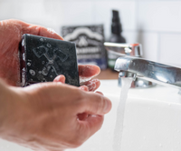 HUNTER soap: charcoal