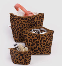 leopard:  Go Pouch Set