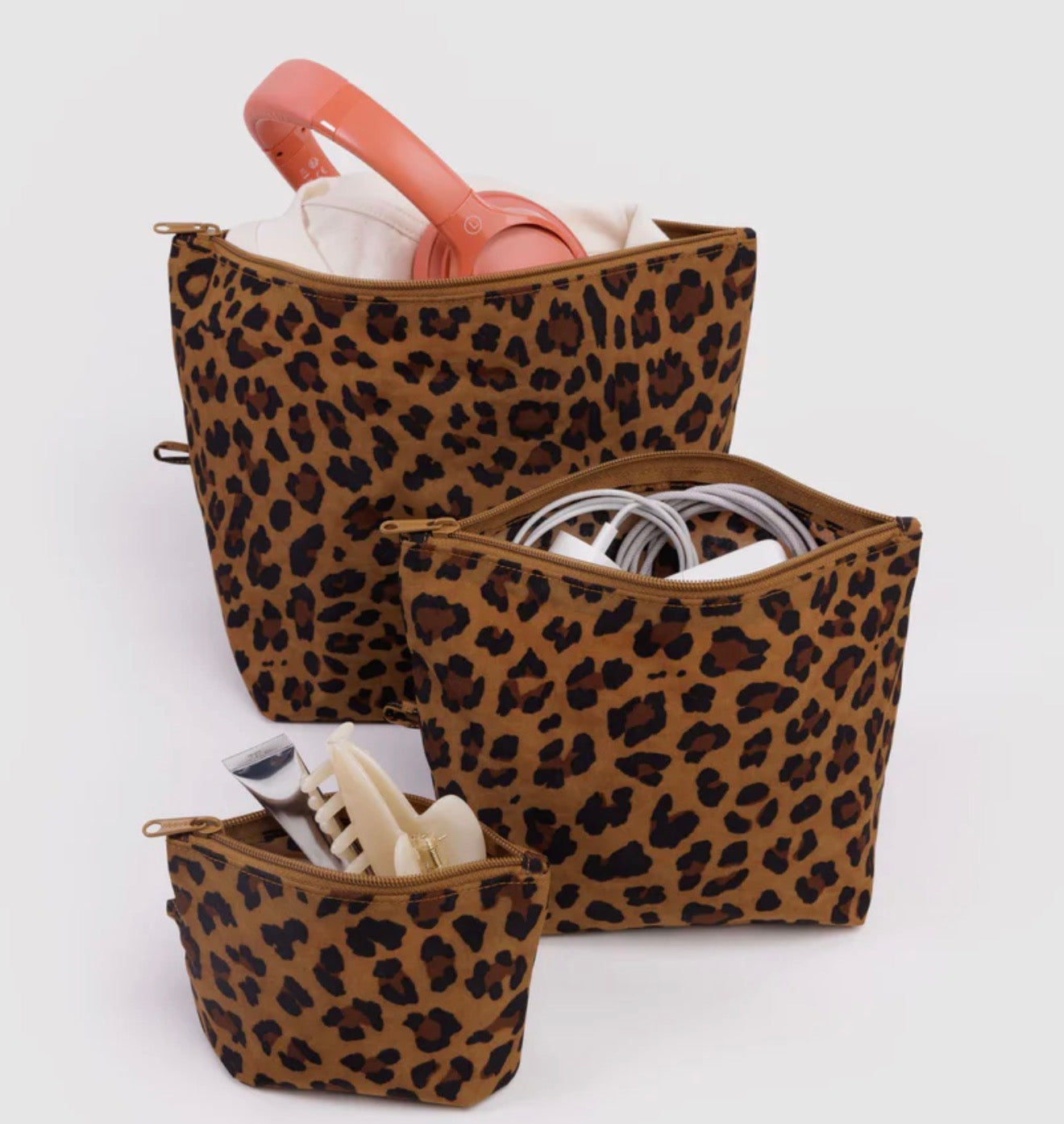 leopard:  Go Pouch Set