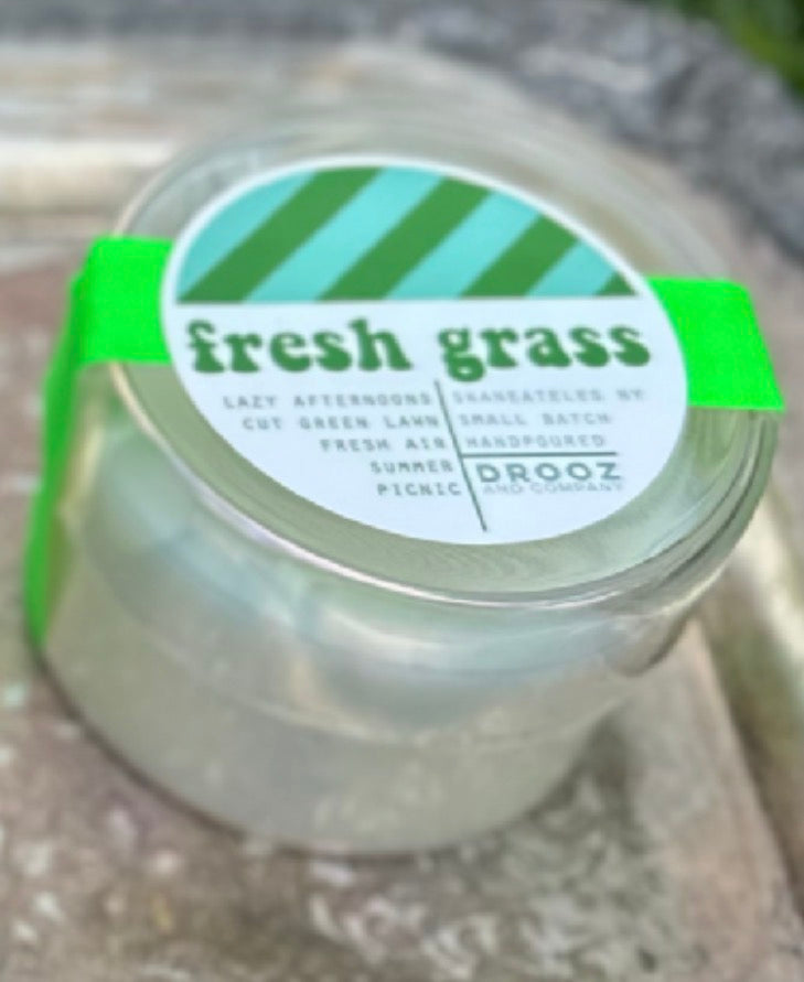 Fresh Grass: DROOZ summer candle