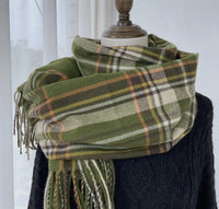 Vintage feel plaid scarf