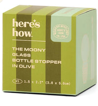 olive: Moony Glass Bottle Stopper