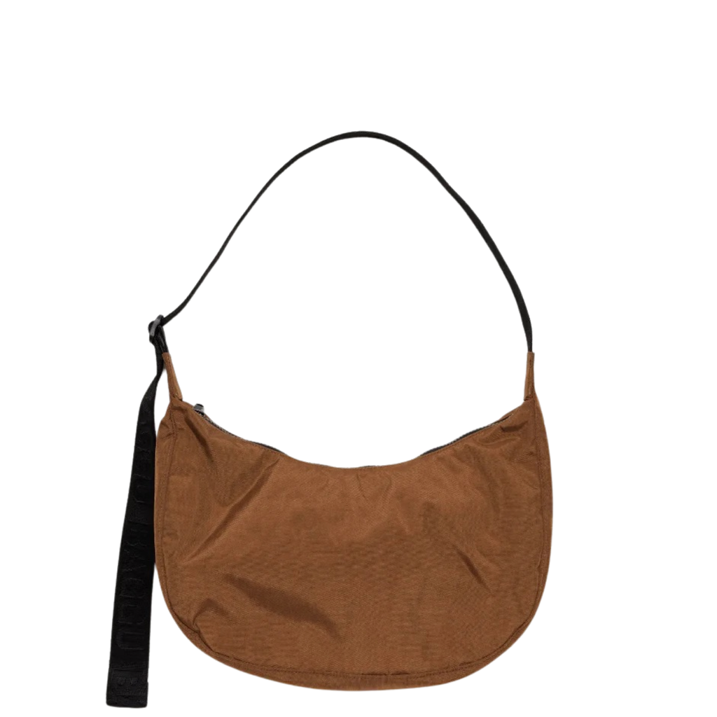 medium crescent brown : BAGGU bag