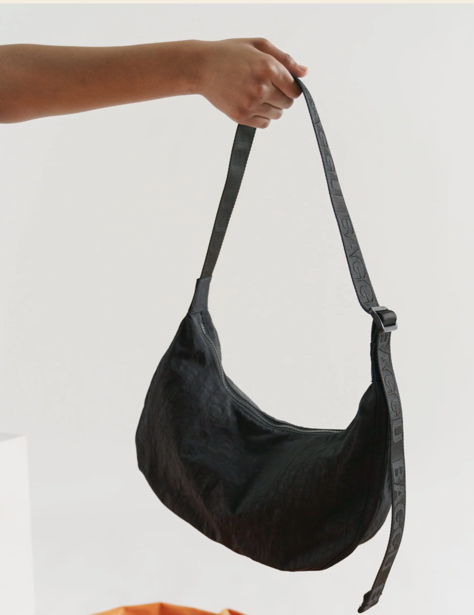 black crescent bag (+sizes)