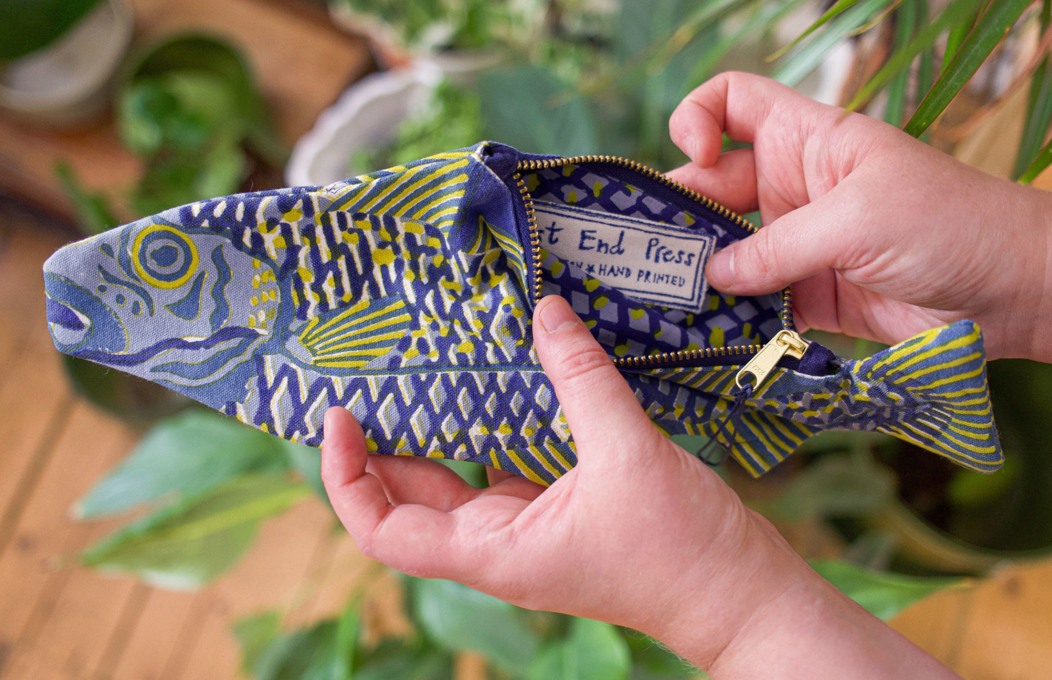 fish zipper pouch