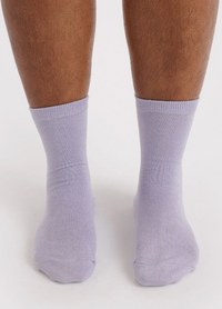 lavender metallic sock: BAGGU