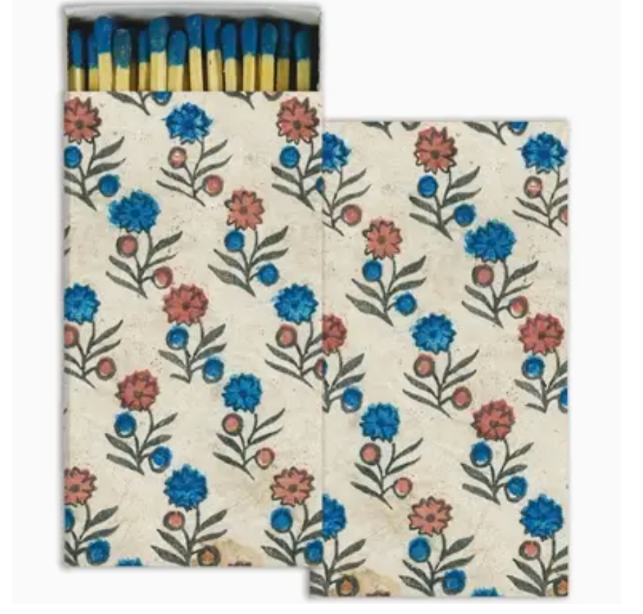 blue dominotes: match box