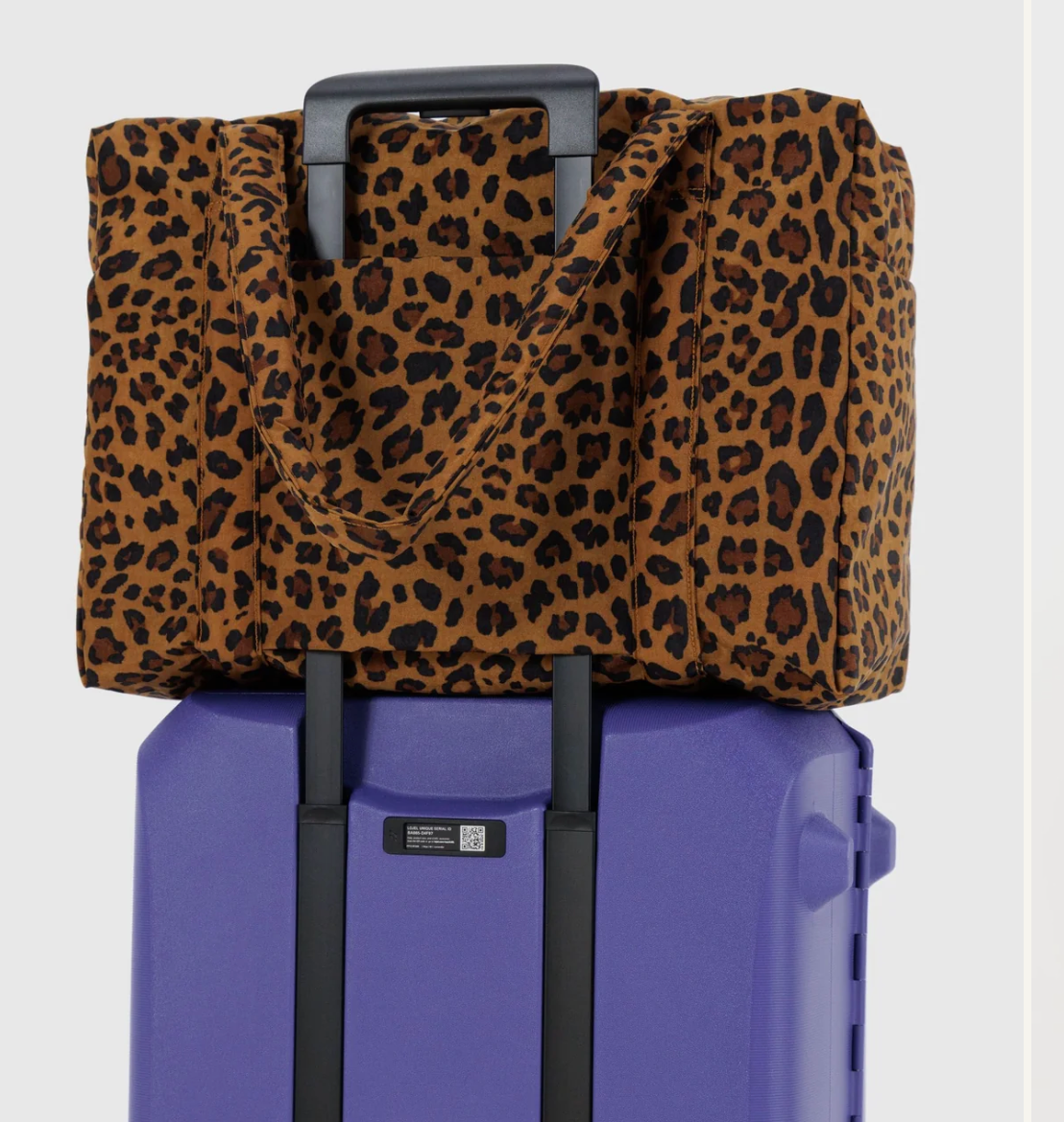 leopard: cloud carry-on BAGGU