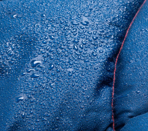Black- original puffy Rumpl Blanket